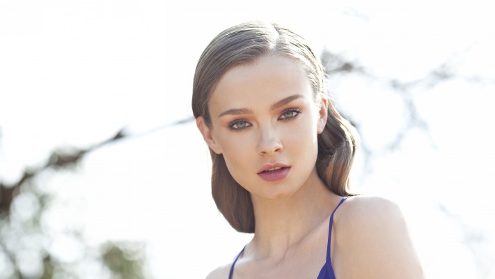 Girls. Desktop wallpaper