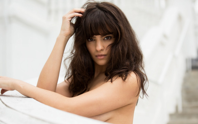 Nina Daniele. Desktop wallpaper