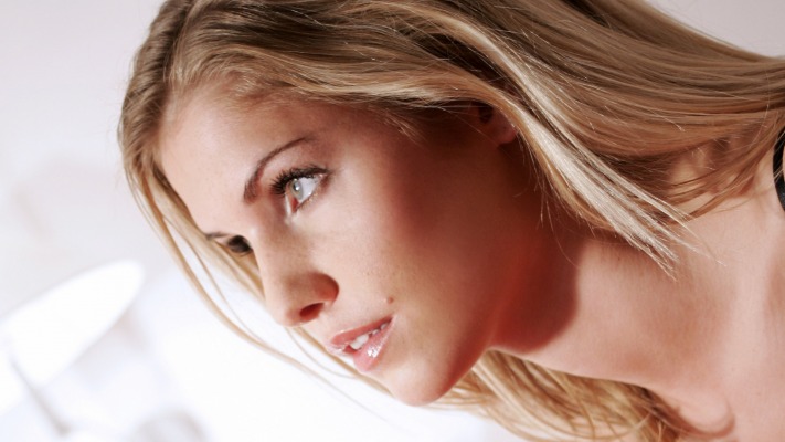 Iveta B. Desktop wallpaper