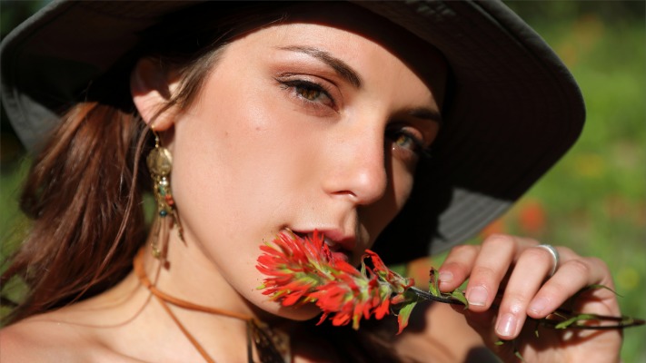 Elena Generi. Desktop wallpaper