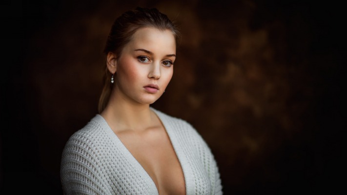 Esther van der Stam. Desktop wallpaper