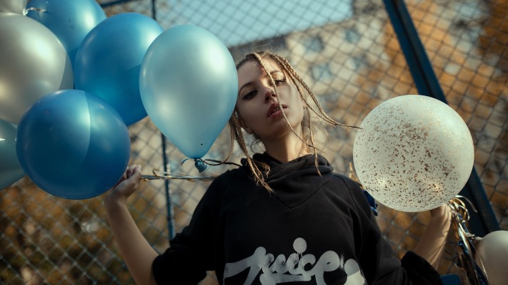 Ksenia Kokoreva. Desktop wallpaper