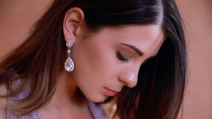 Alice Kelly. Desktop wallpaper