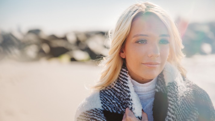 Kenna James. Desktop wallpaper