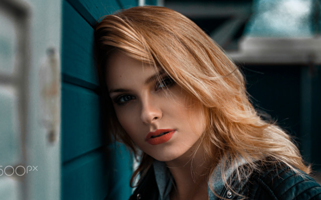 Carla Sonre. Desktop wallpaper