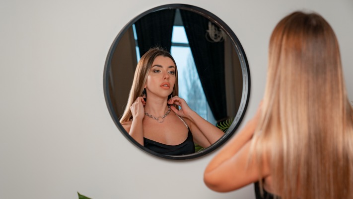 Shanti Black. Desktop wallpaper