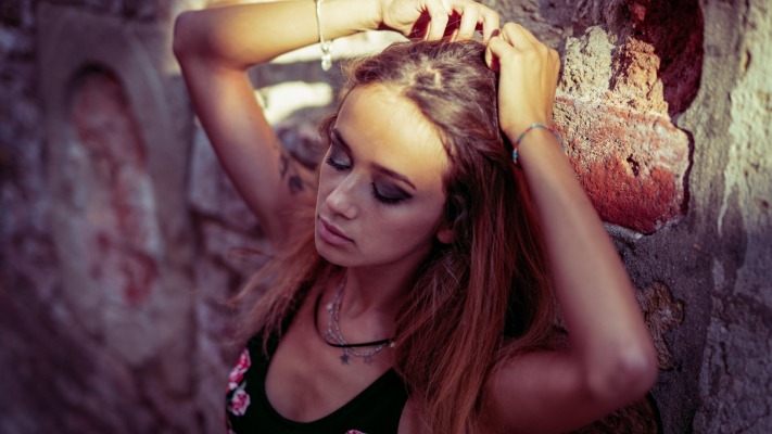 Eleonora Fabris. Desktop wallpaper