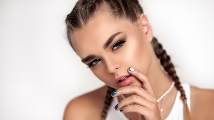 Girls. Desktop wallpaper