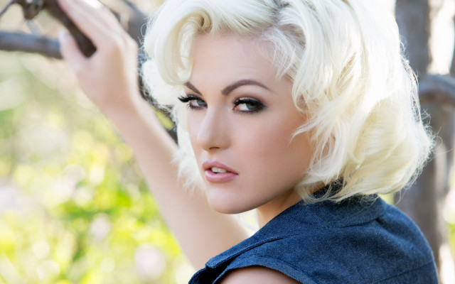 Jenna Ivory. Desktop wallpaper