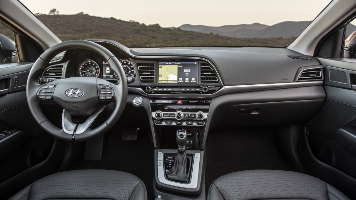 Hyundai Elantra 2019. Desktop wallpaper