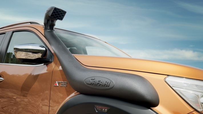 Nissan Navara Off-Roader 2018. Desktop wallpaper