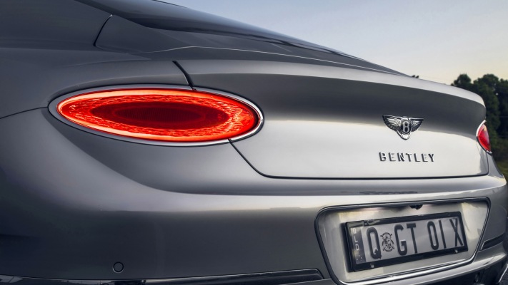 Bentley Continental GT 2019. Desktop wallpaper