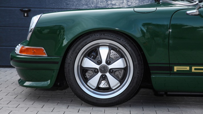 Porsche 964 Carrera DP Motorsport Irish Green 2018. Desktop wallpaper