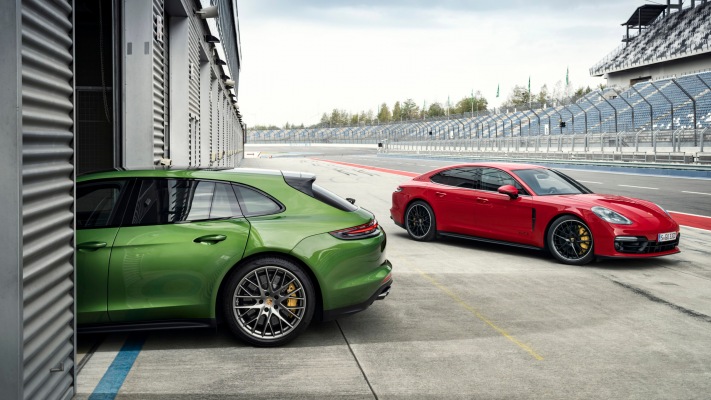 Porsche Panamera GTS 2019. Desktop wallpaper