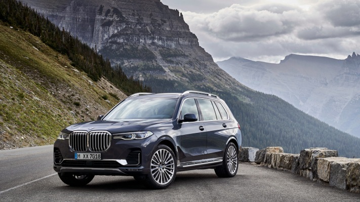 BMW X7 xDrive40i 2019. Desktop wallpaper