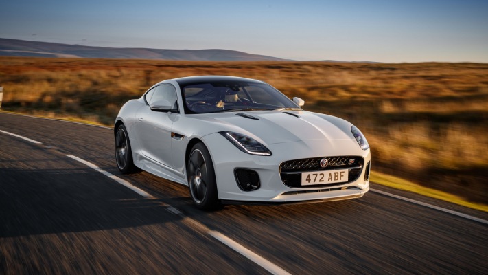 Jaguar F-TYPE Chequered Flag Edition 2018. Desktop wallpaper