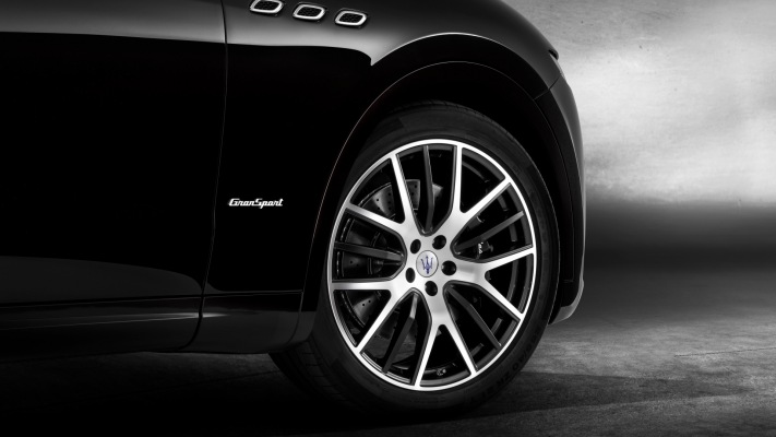 Maserati Levante S Q4 GranSport 2019. Desktop wallpaper