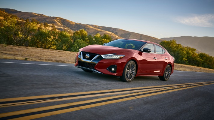 Nissan Maxima 2019. Desktop wallpaper