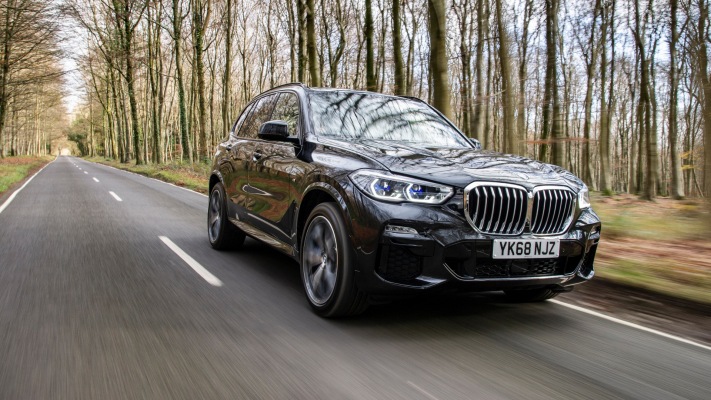 BMW X5 30d 2019. Desktop wallpaper