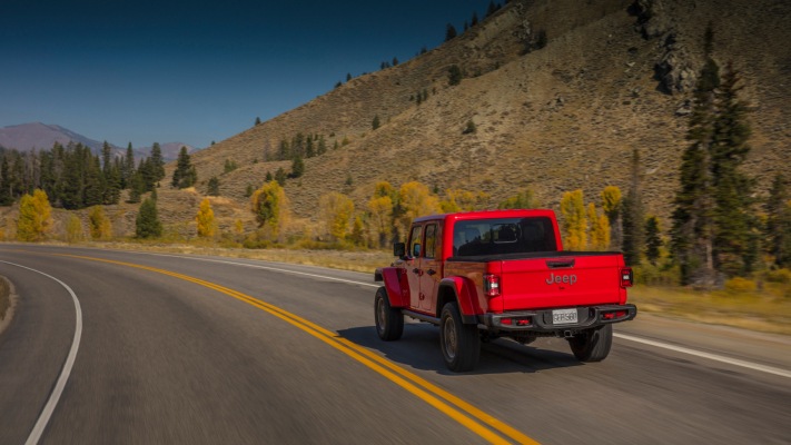 Jeep Gladiator Rubicon 2019. Desktop wallpaper