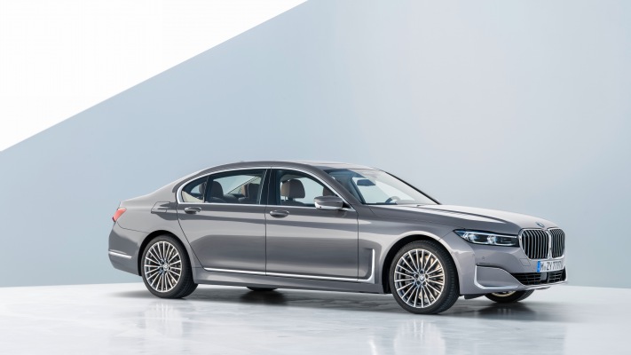 BMW 750Li 2020. Desktop wallpaper