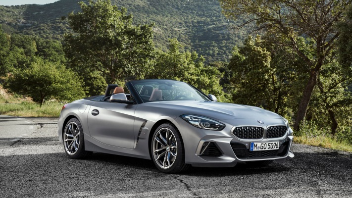 BMW Z4 M40i Roadster 2019. Desktop wallpaper
