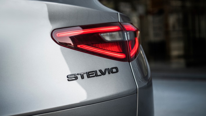 Alfa Romeo Stelvio B-Tech 2018. Desktop wallpaper