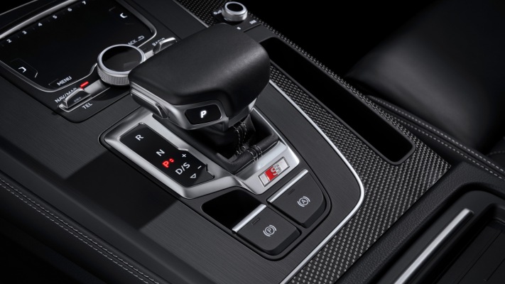 Audi SQ5 TDI 2019. Desktop wallpaper