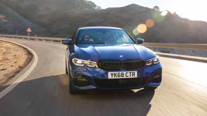 BMW 320d xDrive UK Version 2019. Desktop wallpaper