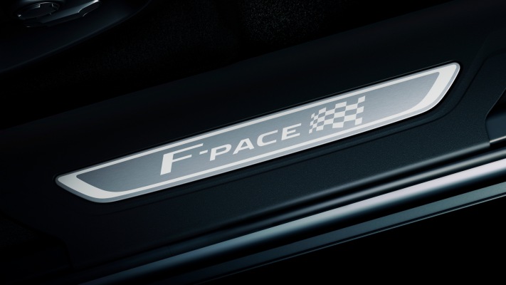 Jaguar F-PACE Chequered Flag Edition 2020. Desktop wallpaper