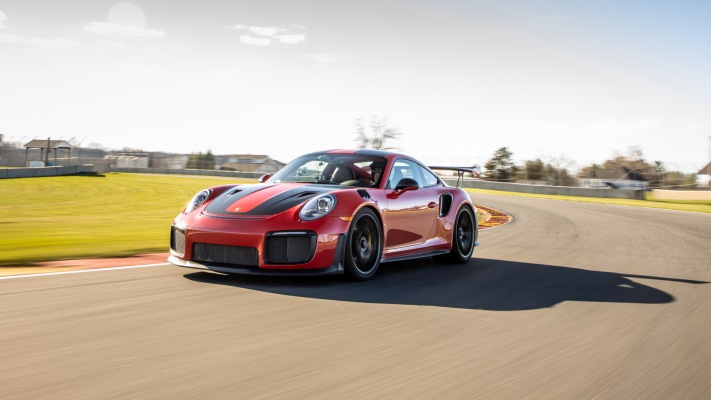 Porsche 911 GT2 RS 2019. Desktop wallpaper