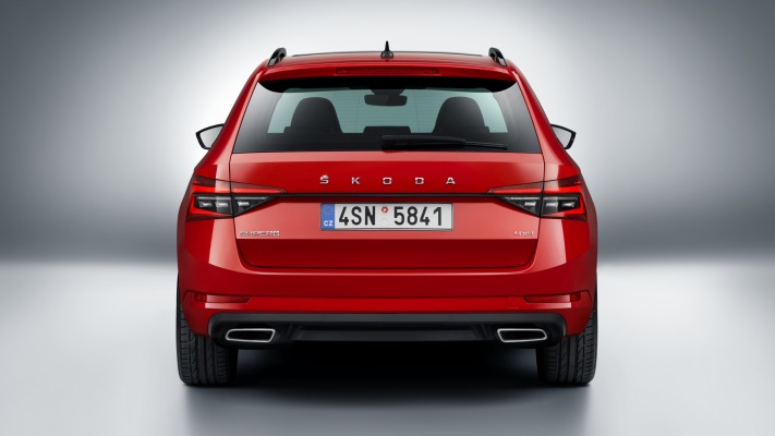 Skoda Superb Combi Sportline 2020. Desktop wallpaper