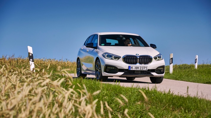 BMW 118d Sportline 2019. Desktop wallpaper
