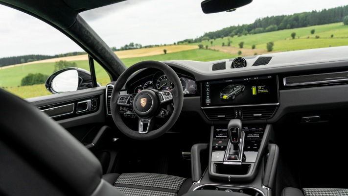 Porsche Cayenne Turbo S E-Hybrid 2020. Desktop wallpaper