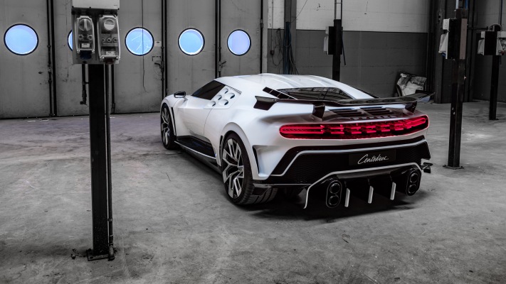 Bugatti Centodieci 2020. Desktop wallpaper