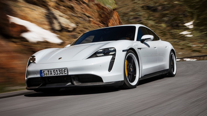 Porsche Taycan Turbo S 2020. Desktop wallpaper
