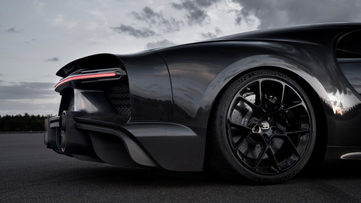 Bugatti Chiron Super Sport 300+ 2021. Desktop wallpaper