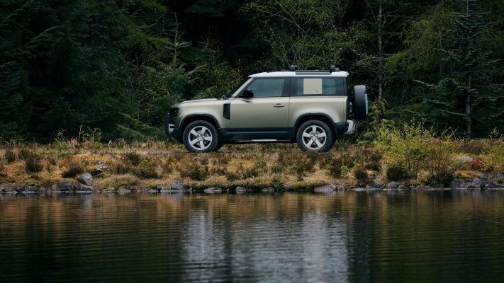 Land Rover Defender 90 2020. Desktop wallpaper