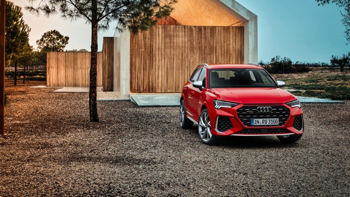 Audi RS Q3 2020. Desktop wallpaper