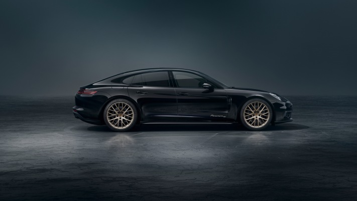 Porsche Panamera 10 Year Edition 2020. Desktop wallpaper