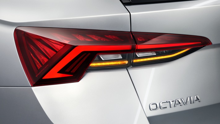Skoda Octavia Combi 2020. Desktop wallpaper