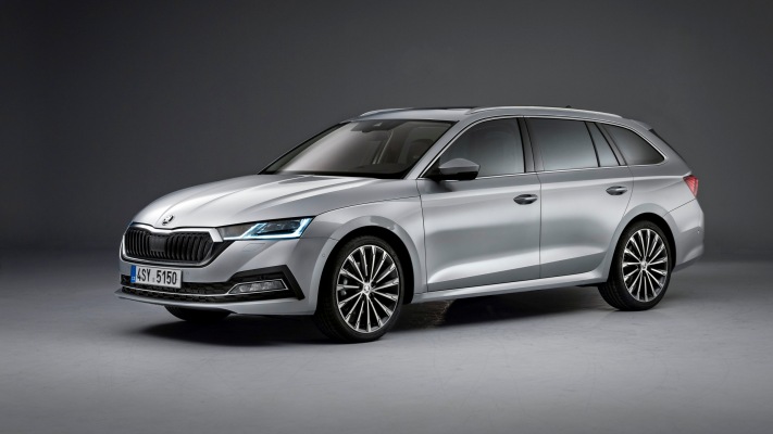 Skoda Octavia Combi 2020. Desktop wallpaper
