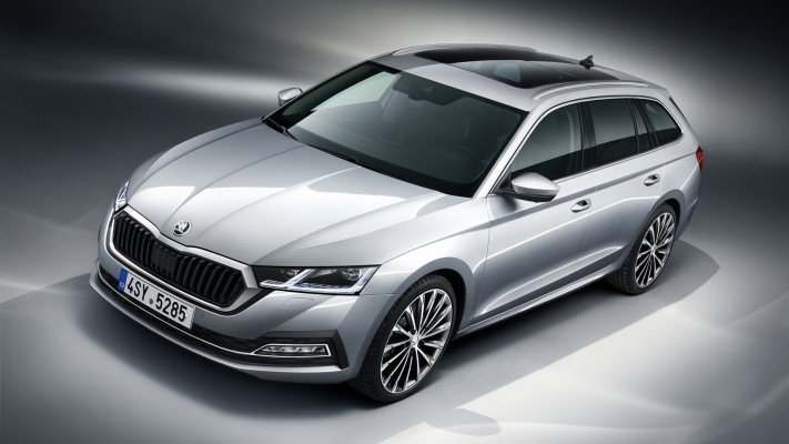 Skoda Octavia Combi 2020. Desktop wallpaper