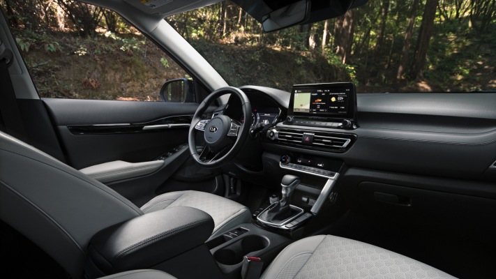 Kia Seltos 2021. Desktop wallpaper