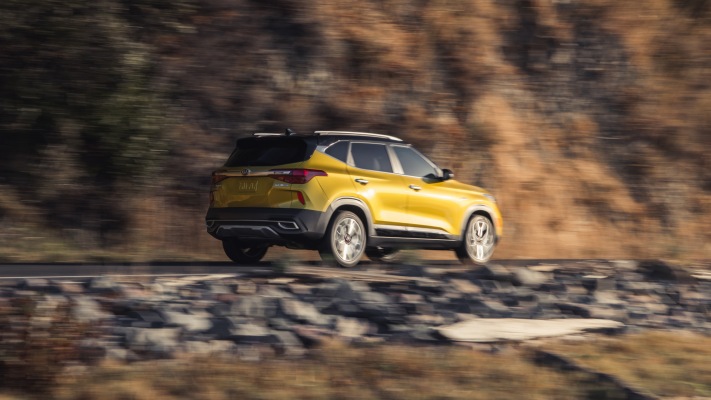 Kia Seltos 2021. Desktop wallpaper
