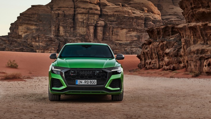Audi RS Q8 2020. Desktop wallpaper