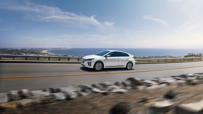 Hyundai IONIQ Electric USA Version 2020. Desktop wallpaper