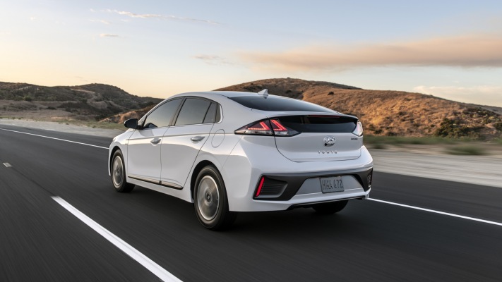 Hyundai IONIQ Electric USA Version 2020. Desktop wallpaper
