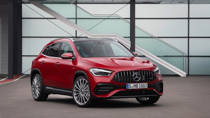 Mercedes-AMG GLA 35 4MATIC 2020. Desktop wallpaper