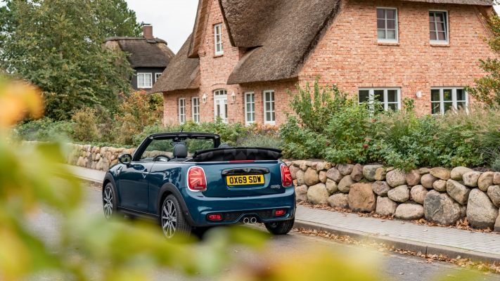MINI Cooper S Sidewalk Convertible 2020. Desktop wallpaper